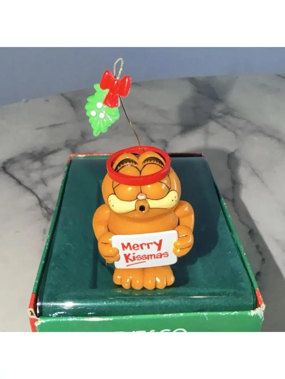 Garfield Enesco Merry Kissmas Christmas Ornament 555215 Mistletoe Vintage Boxed